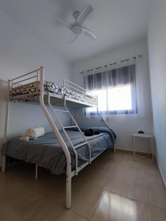 Apartamento Con Patio, Piscina Y Parking Privado إل كامبيلو المظهر الخارجي الصورة